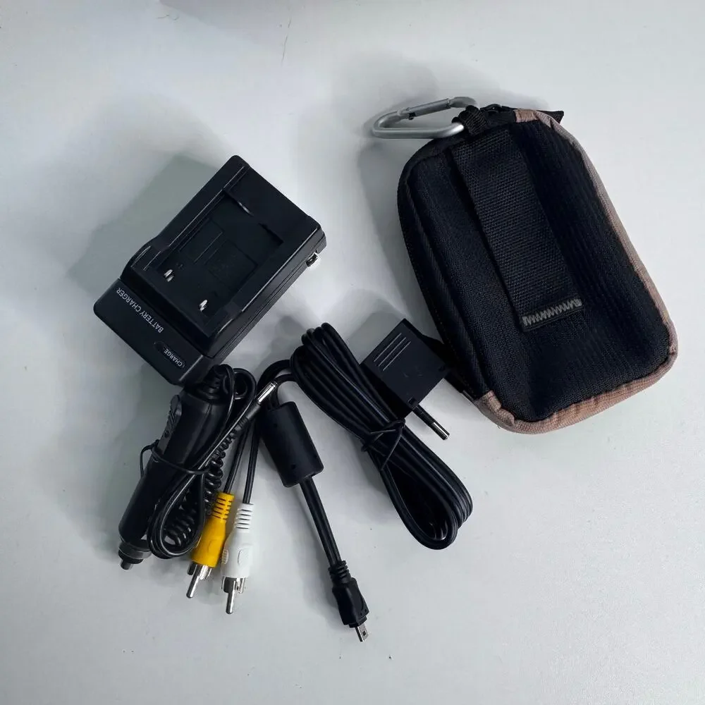 Fujifilm FinePix J150w Retro Digital Camera with Card Reader and Accessories